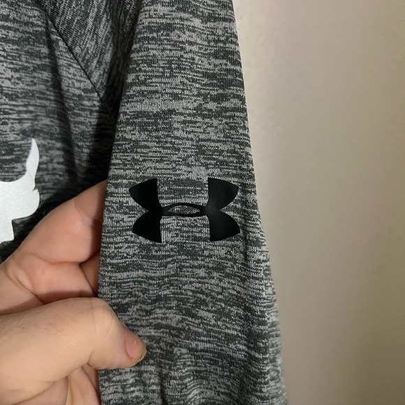 UNDER ARMOUR Project Rock Hooded Long Sleeve T Shirt Heat Gear Grey Men's Size L - Picture 3 of 6
